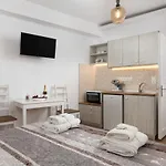 Chrysanthi Apartment Líndos
