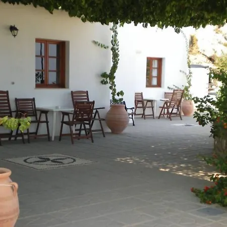 Chrysanthi Appartement